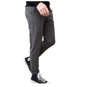 Quince Men's Gray Ultra-Stretch 24/7 Smart Chino Pants Size 30x34
